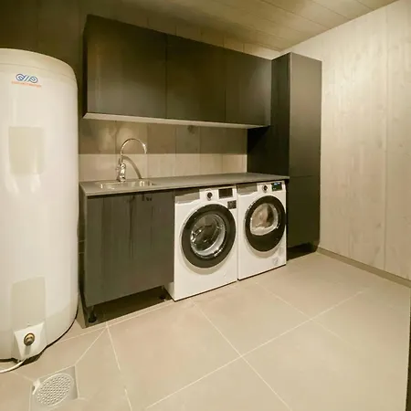بيت للعطل Luxury With Panoramic Views In ستراندا