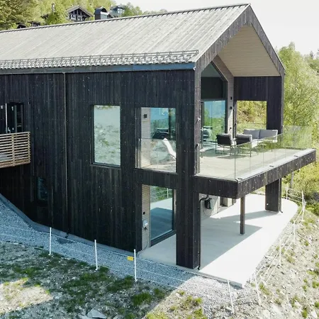 Luxury With Panoramic Views In